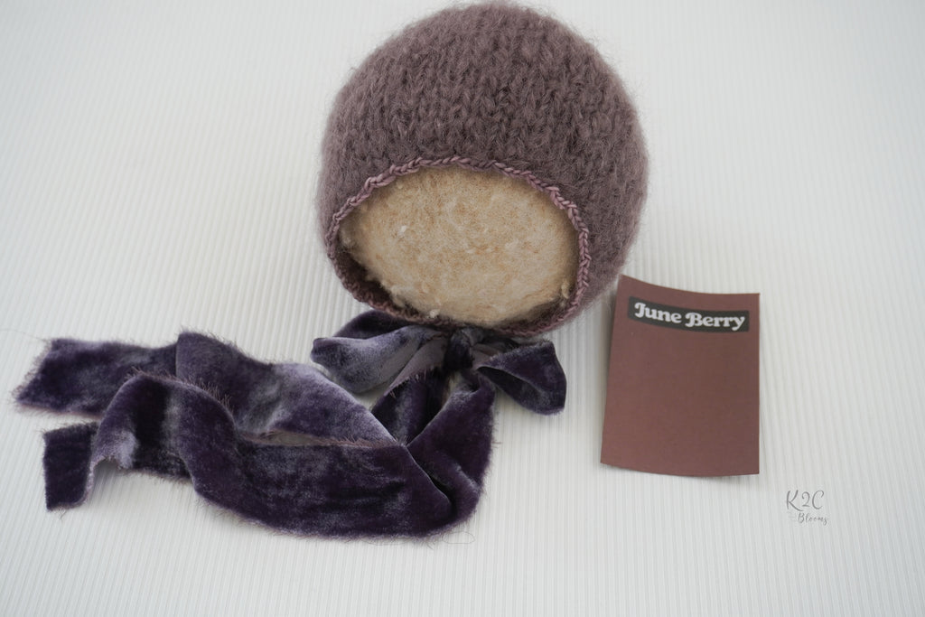 Juneberry Bonnet 0-3 months