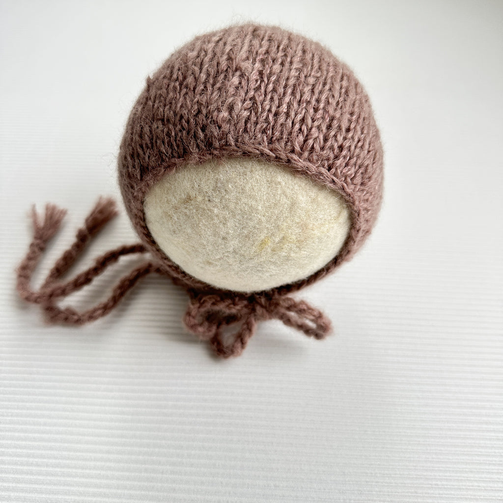 Soft Taupe Bonnet