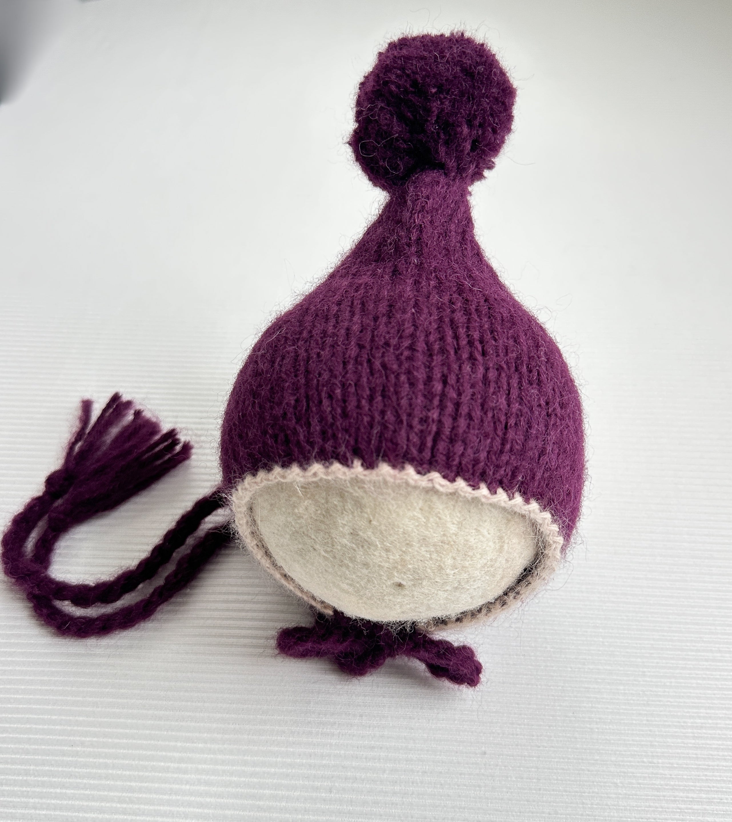 Plum Pom Bonnet