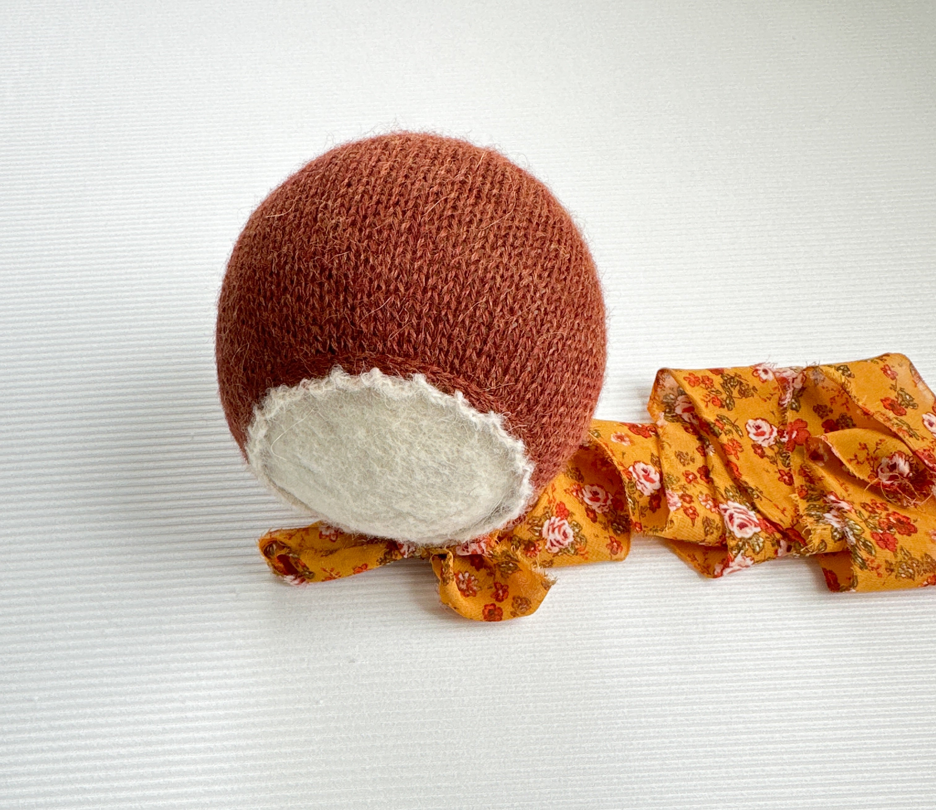 Maple Spice Bonnet - Newborn