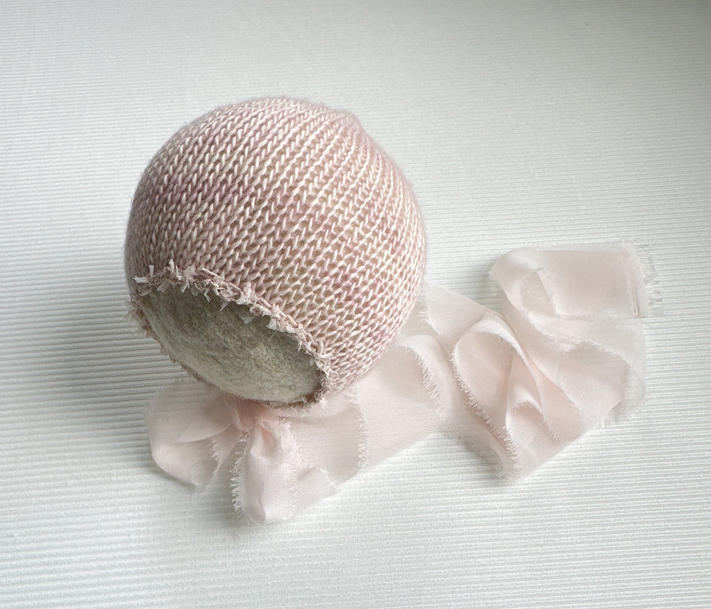 Soft Blush Bonnet - Newborn