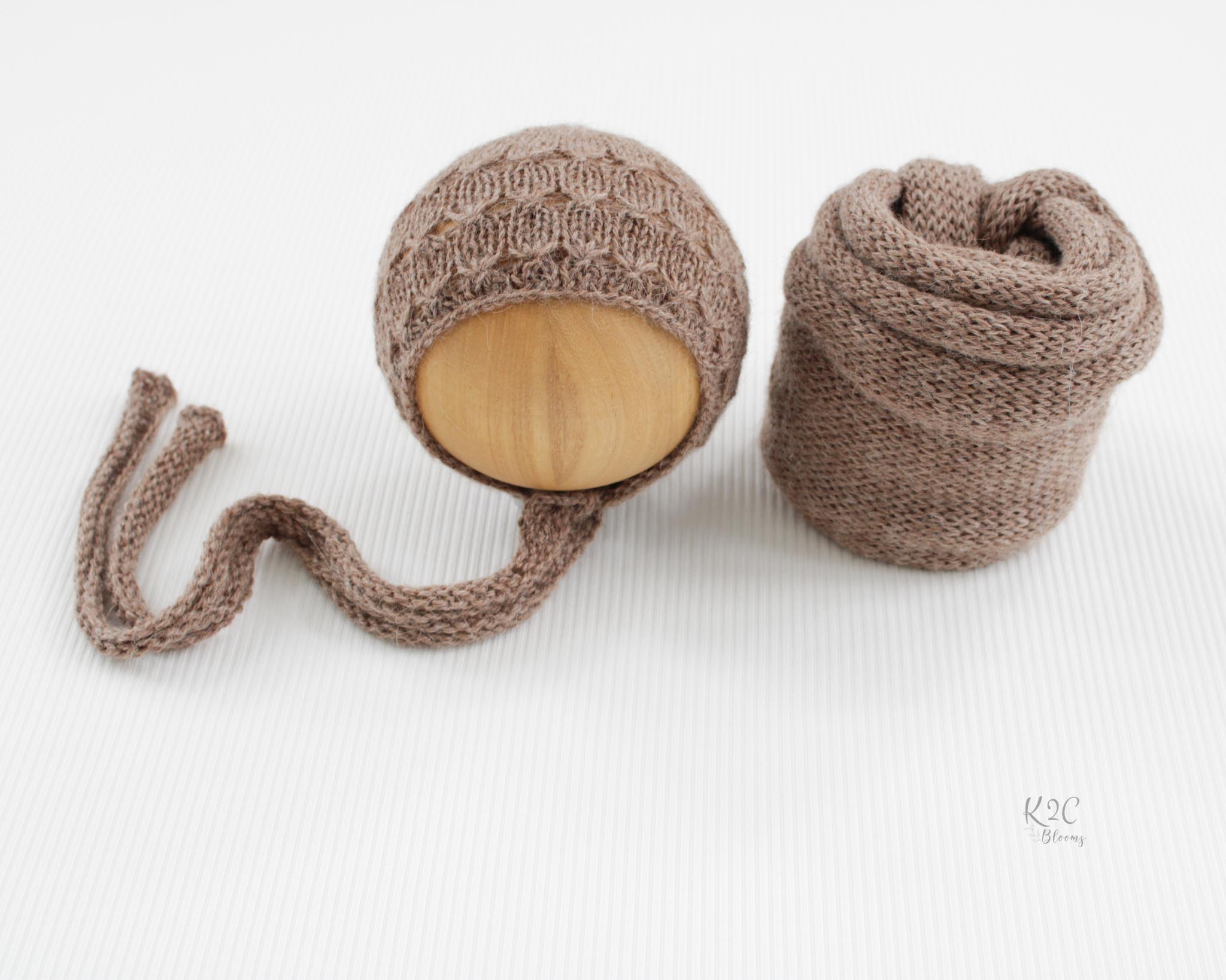 Taupe Sets