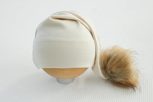 Pompom sleepy cap